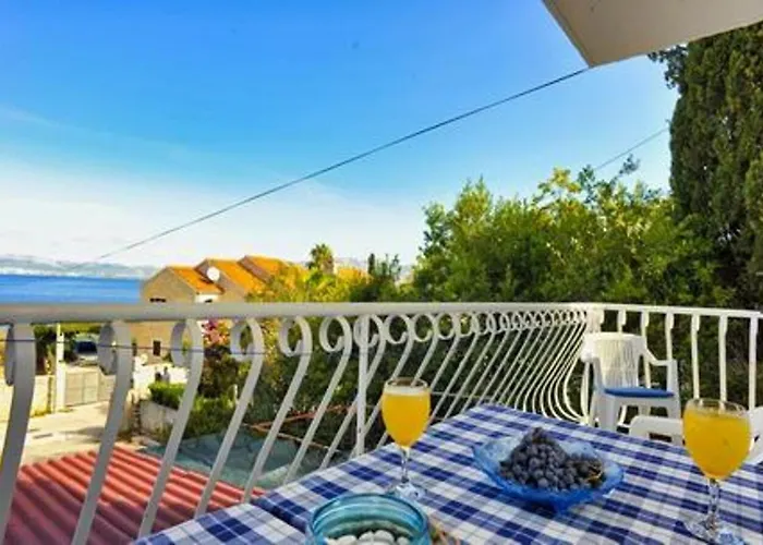Apartments Mar