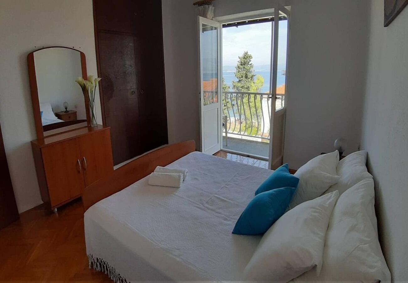Apartments Mar